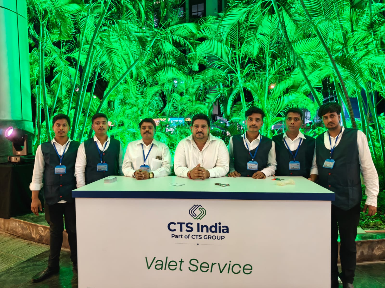 Smart Valet Parking team welcoming guests at a premium venue